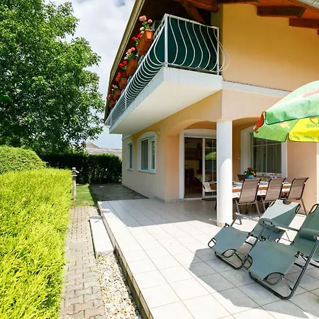 Pentaller By Interhome Vakantiehuis Balatonföldvár