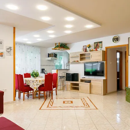 Holiday home Pentaller By Interhome Balatonfoldvar