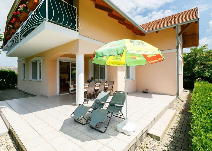 Pentaller By Interhome